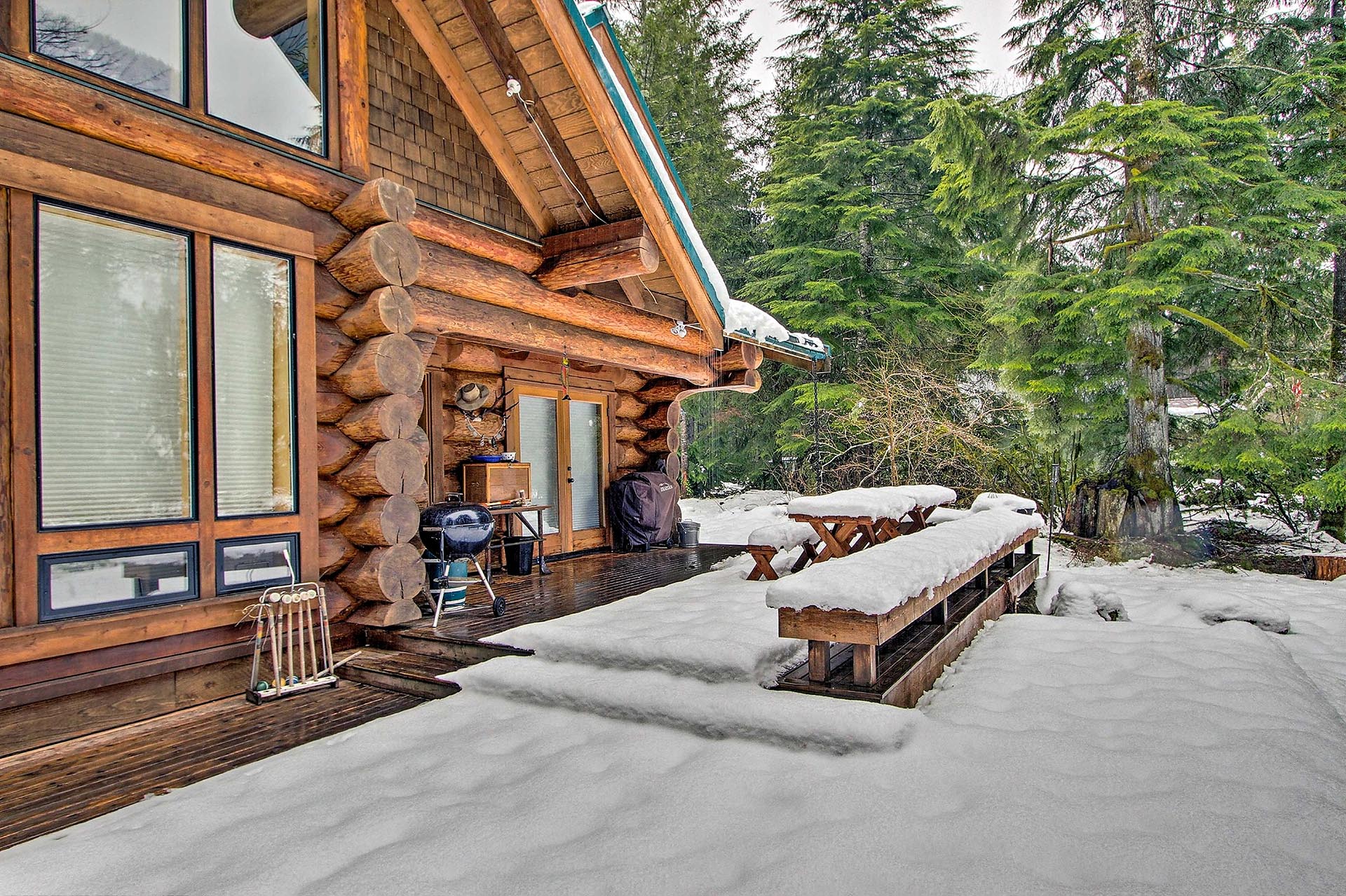 private riverfront mountain lodge washington sky river lodge