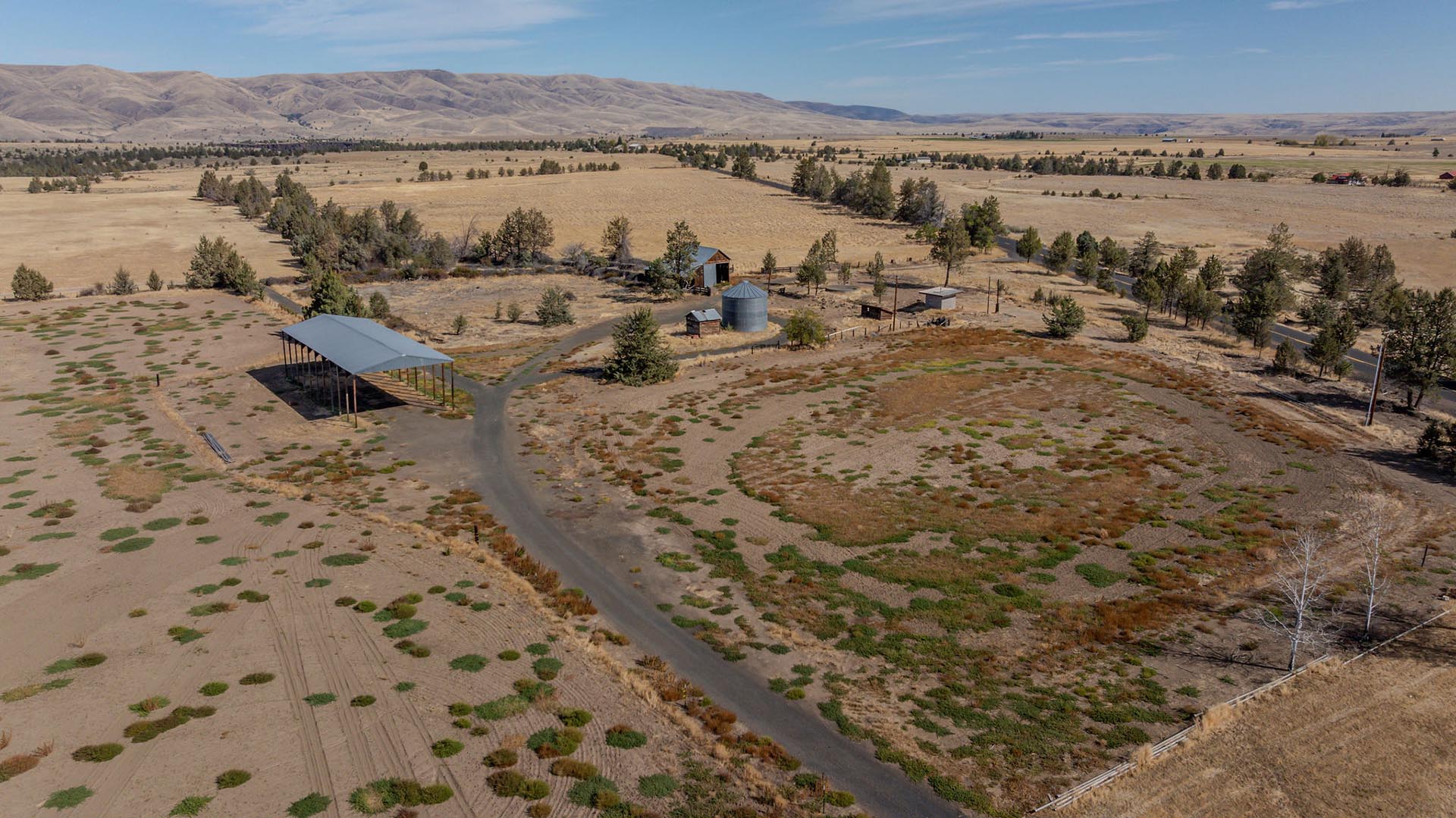 ranch near deschutes river with hunting and fishing oregon mt hood horizon ranch