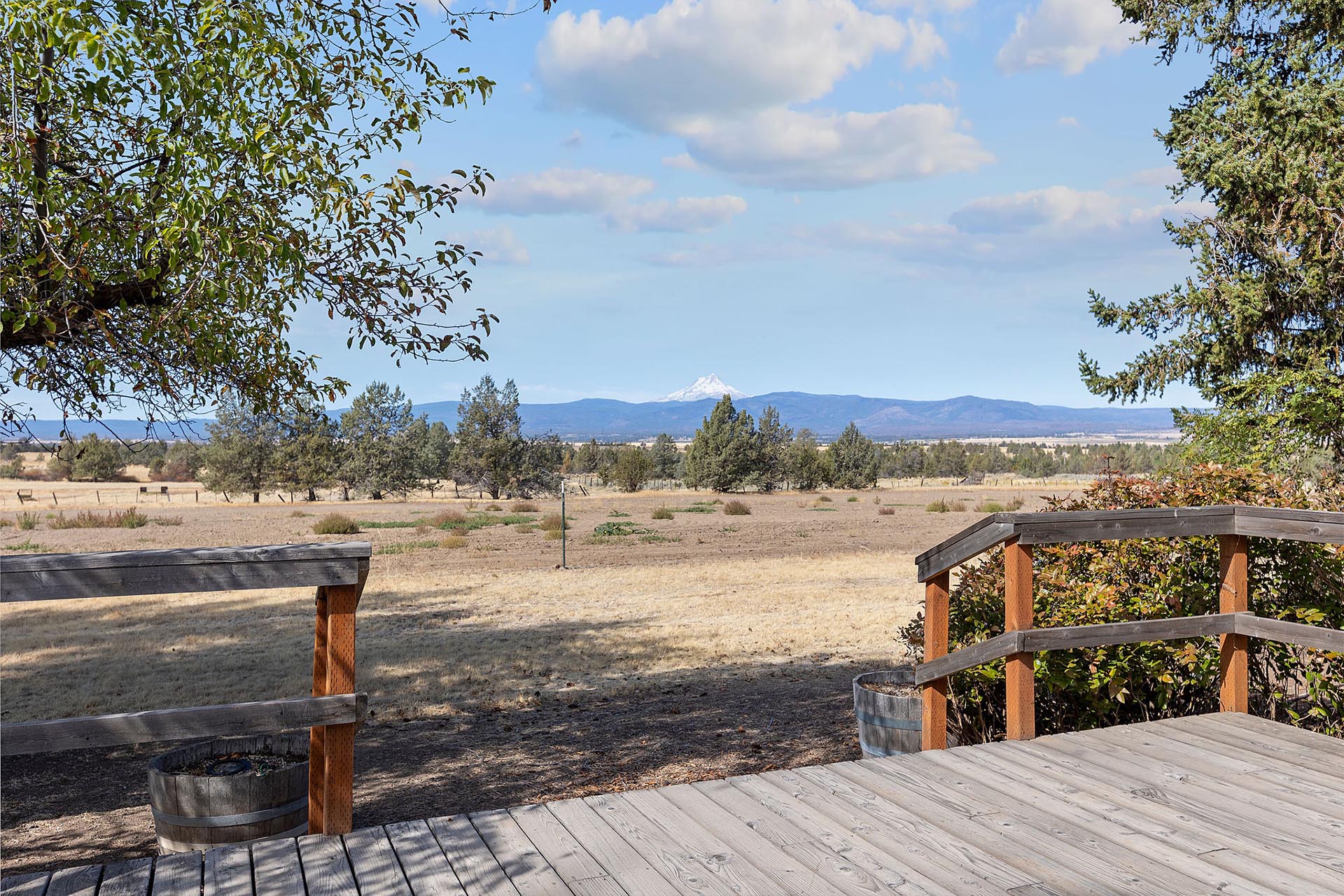 ranch with irrigated acreage and pond oregon mt hood horizon ranch