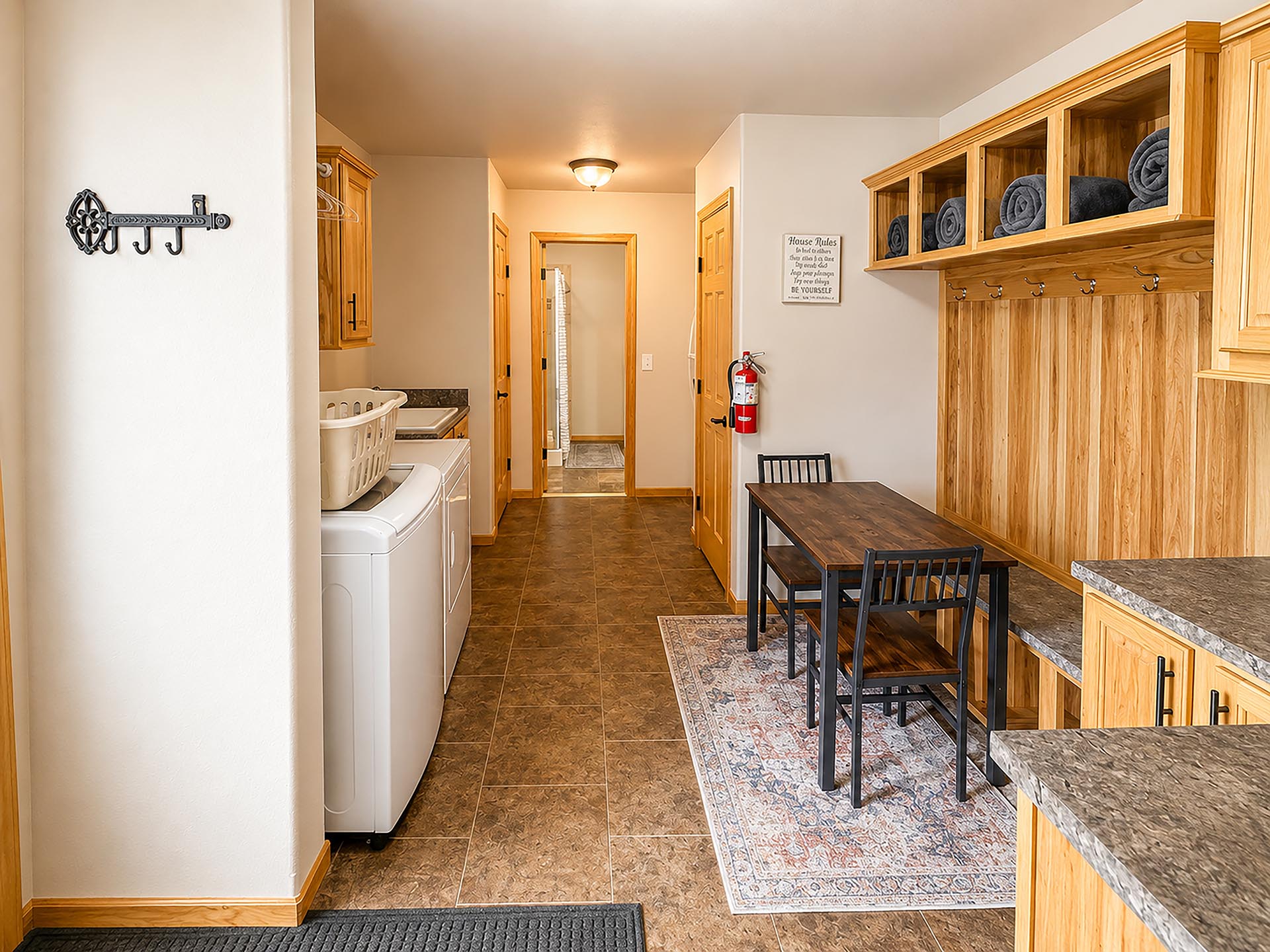 skiing wyoming beartooth retreat