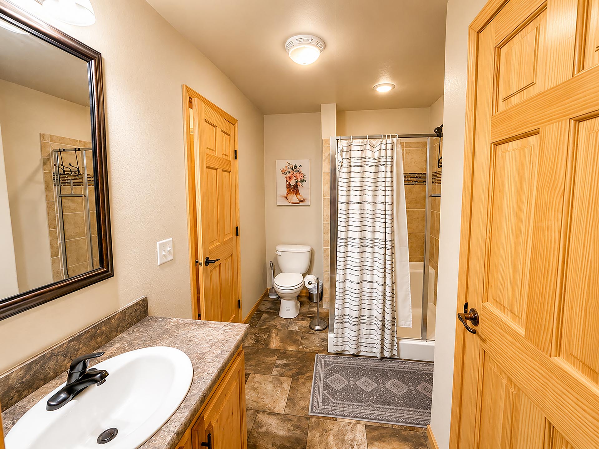 spacious wyoming beartooth retreat