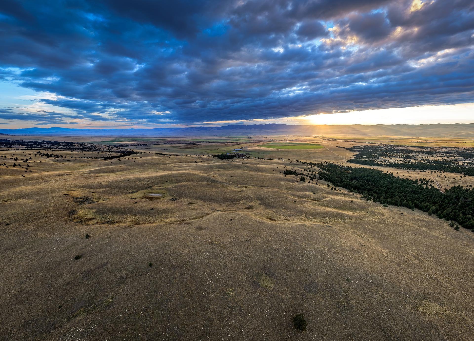 vast open acreage land montana dempsey lakes cattle ranch