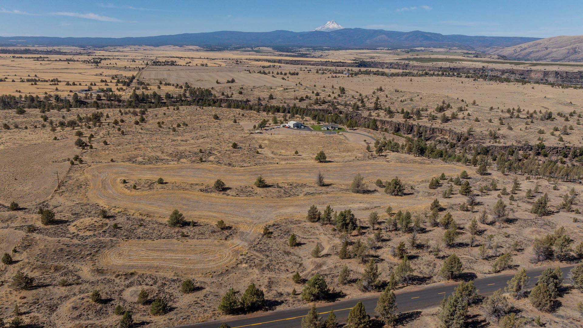 working ranch with mountain views and irrigation oregon mt hood horizon ranch
